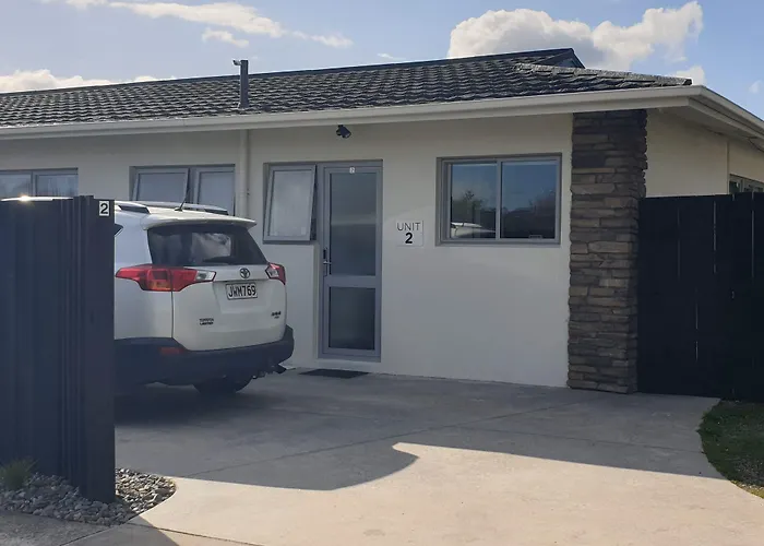 Rose Unit 1 Rotorua-accommodation&spa *