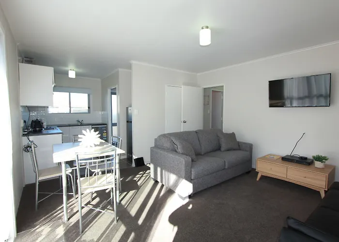 Rose Unit 1 Rotorua-accommodation&spa 公寓