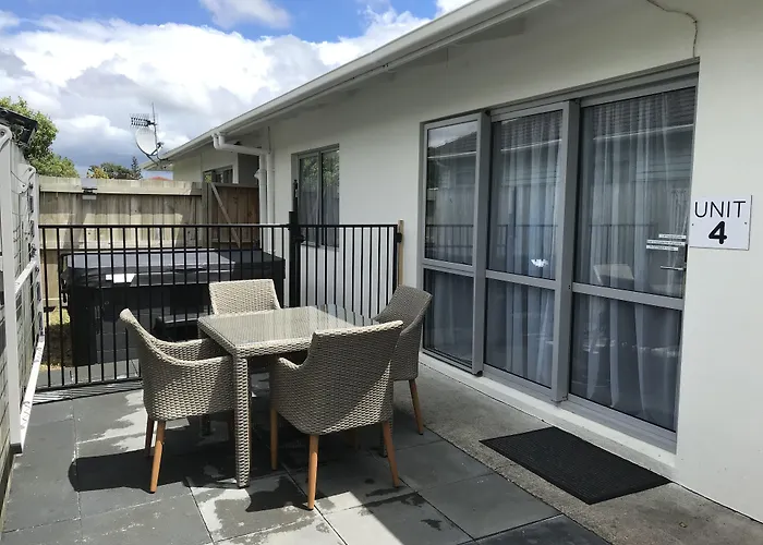 Rose Unit 1 Rotorua-accommodation&spa *