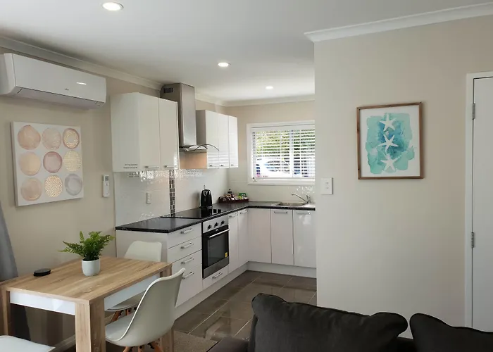 Rose Unit 1 Rotorua-accommodation&spa