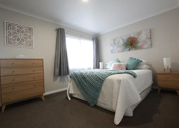 Rose Unit 1 Rotorua-accommodation&spa 公寓 *