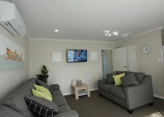 Rose Unit 1 Rotorua-accommodation&spa 公寓