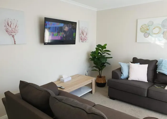 Rose Unit 1 Rotorua-accommodation&spa
